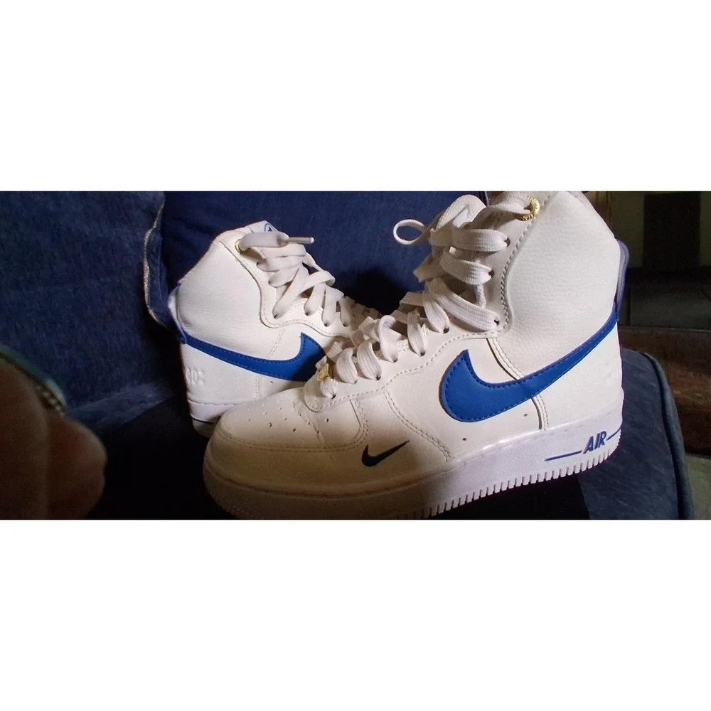Nike Air Force 1 High Tops Limited Edition Size 6 Women's